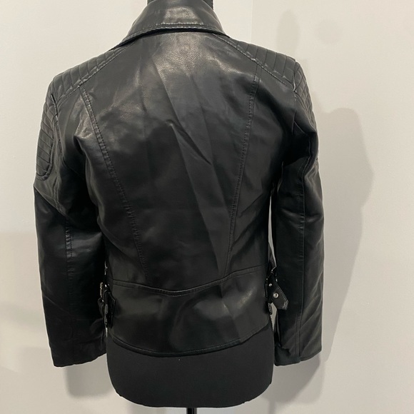 Faux leather jacket in Size Small from SHEIN in excellent condition! - Picture 8 of 9